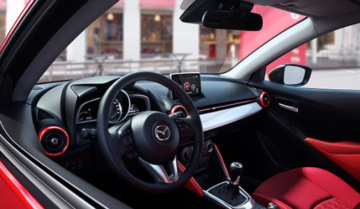 Imgen: Nuevo Mazda 2: Auto deportivo de cinco puertas con un bajsimo consumo de combustible
