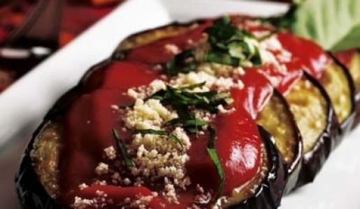 Berenjenas fras con pur de tomate