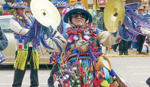 Festival de la Danza Kashuas de San Sebastin en el departamento de Puno