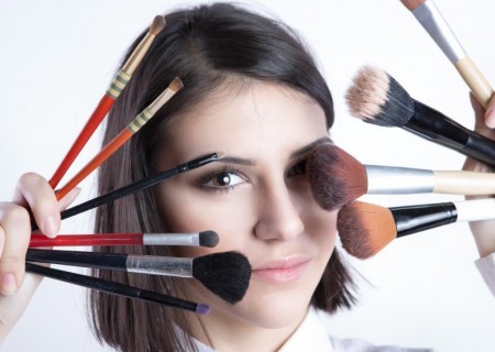 Belleza: El maquillaje produce acn?