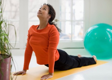 Ejercicios de yoga para perder barriga
