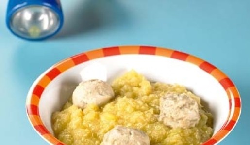 Puré de papa y quinua con albondiguitas de alcachofa