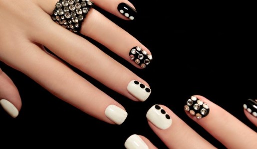 Cómo decorar uñas naturales