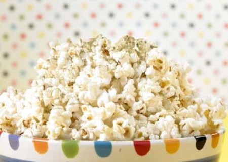 Popcorn con parmesano y orégano
