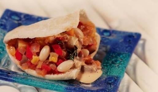 Pita con vegetales asados