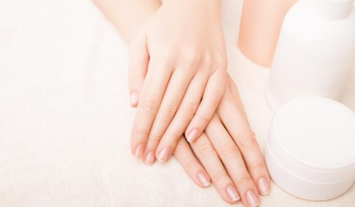 Cómo hacer que mis uñas sean más blancas