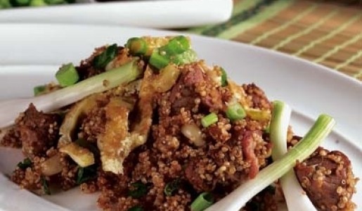 Chaufa de quinua con lomito de cerdo