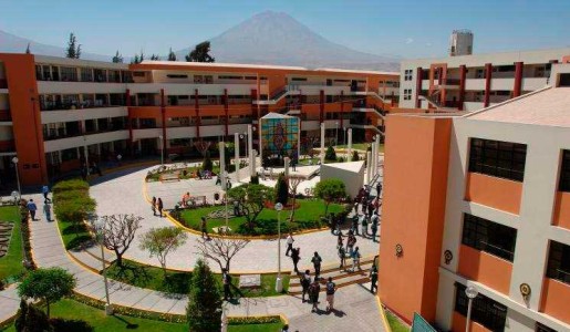 Universidad Católica de Santa María - Arequipa