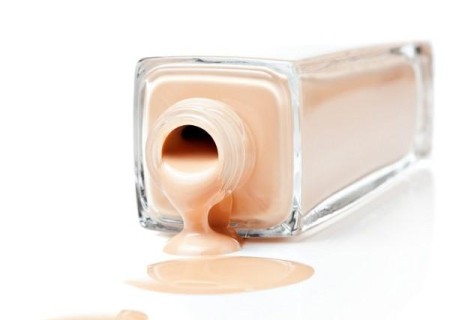 Cómo hacer base de maquillaje casera