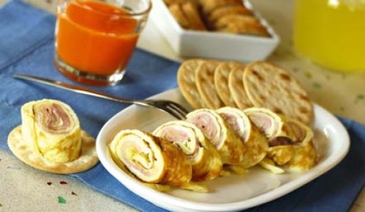 Enrolladitos de omelette mixto
