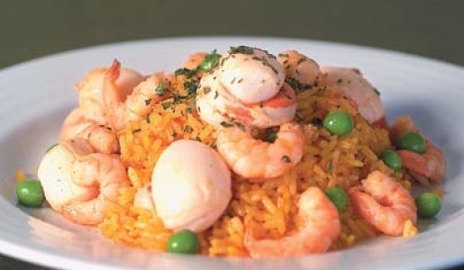 Arroz con conchas y langostinos