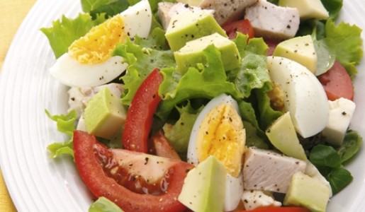 Ensalada de pavo y huevo