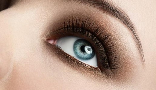 Cómo evitar que las pestañas se caigan