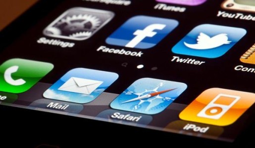 Cómo guardar archivos PDF en iPhone