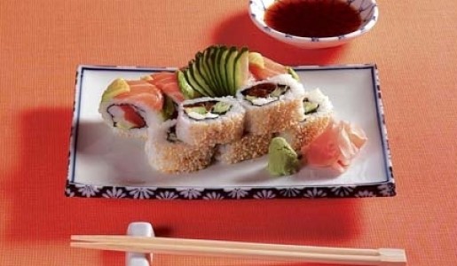 Makizushi rainbow y vegetariano