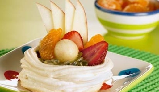 Merengue italiano con frutas
