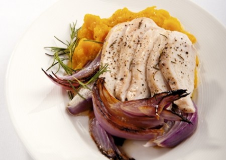 Pollo al horno con puré de zapallo