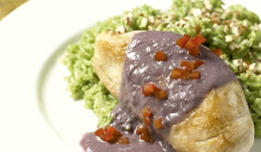 Pollo en salsa de aceituna