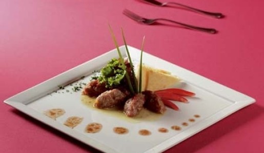 Tartare de atún (Tartarditonno)