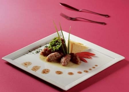 Tartare de atún (Tartarditonno)