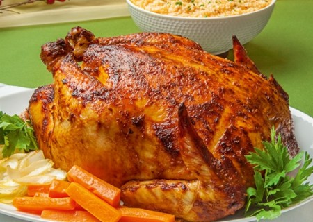 Pavita al horno con pepián de arroz