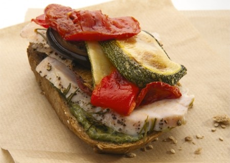 Sndwich de pavo y vegetales al horno