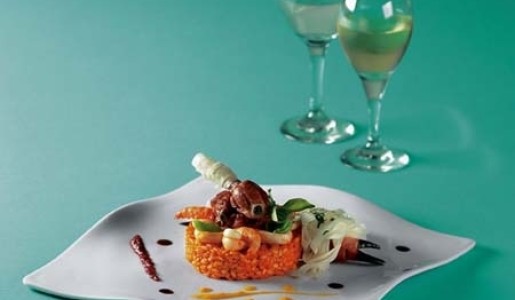 Paella costa, sierra y selva