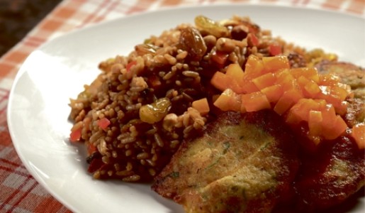 Croquetas de garbanzo con arroz y chutney