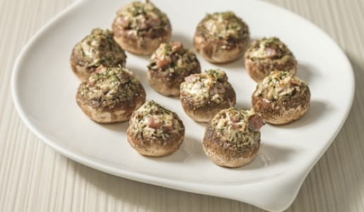 Champiñones rellenos gratinados