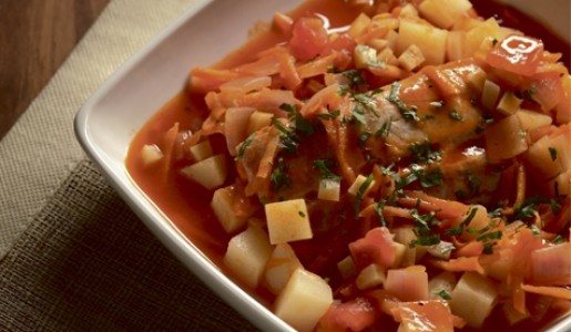 Pescado en estofado de alcachofas