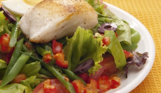 Ensalada de pescado con vainitas