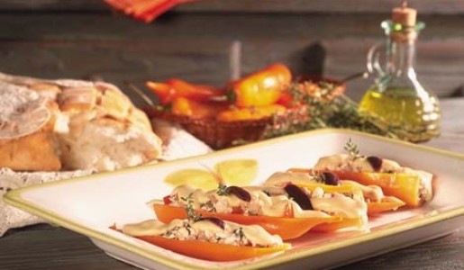 Ajíes rellenos con pichón