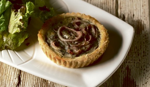 Quiche de kiwicha con cebolla