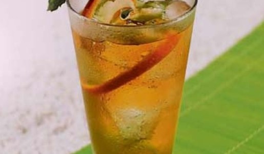 Té helado de manzana y menta