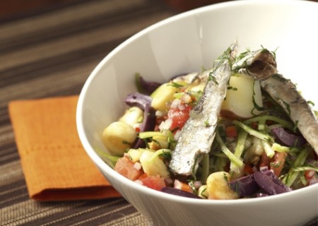Ensalada de anchoveta