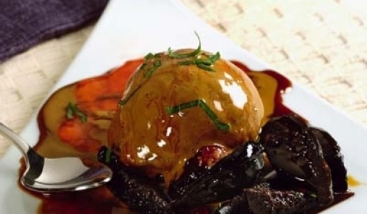 Helado con higos caramelizados y compota