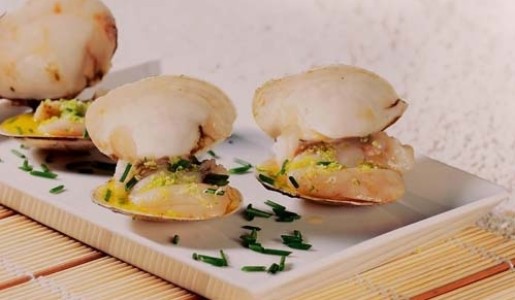 Almejas a la mantequilla de limón