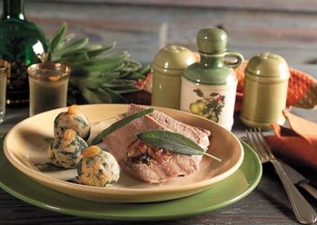 Lengua guisada y rellena