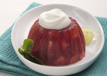 Gelatina de frutas frescas