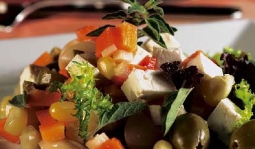 Ensalada fresca de queso