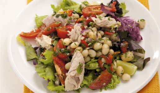 Ensalada de frejoles con atún