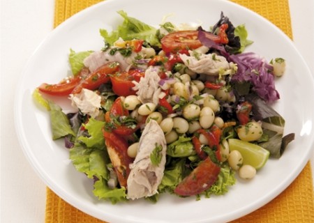 Ensalada de frejoles con atún