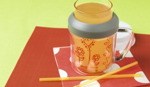 Agua de piña y kion