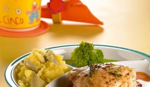 Pollo al horno con puré rústico de alcachofas