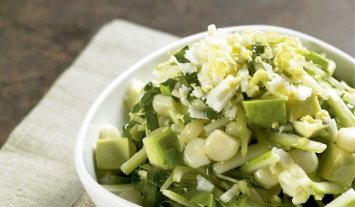 Ensalada de espinaca, caigua y palta