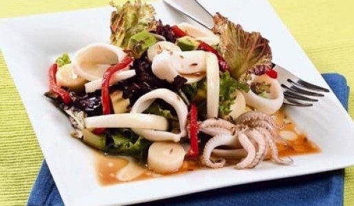 Ensalada de calamares con vinagreta de comino