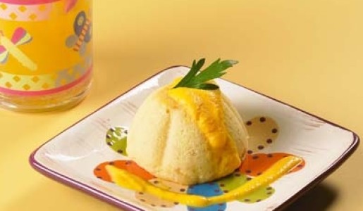 Flancitos de kiwicha y alcachofa en salsa de zanahoria