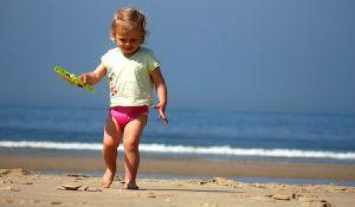 Qué actividades hacer con los niños en la playa