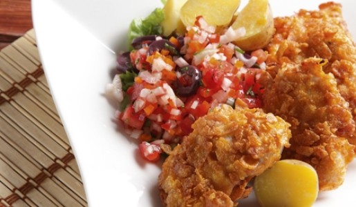 Nuggets de pavita y ensalada encurtida