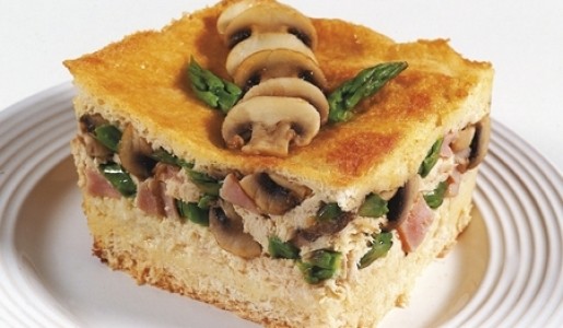 Pastel de pollo con jamón